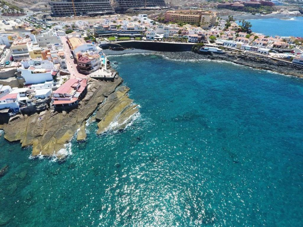 211 Los Cristianos First Sea Line, Swimming Pool Exterior photo